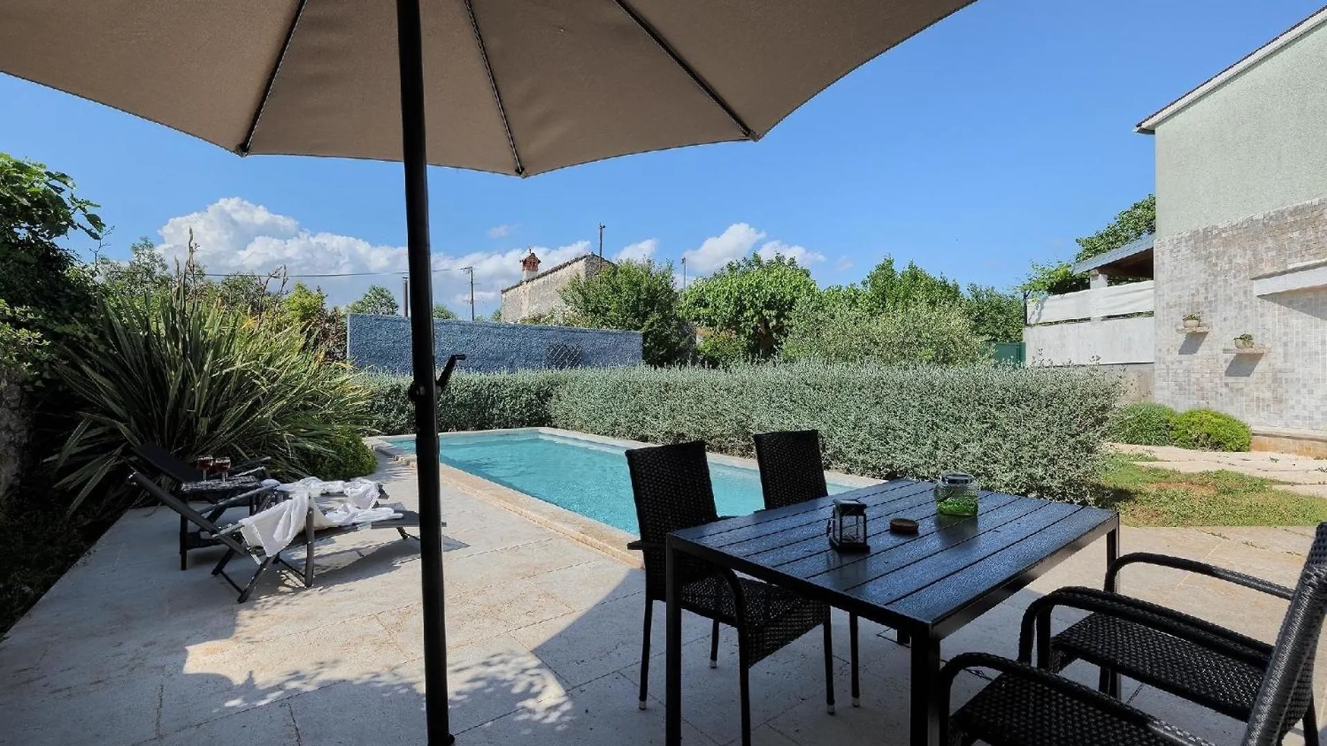 Ferienhaus Mit Privatpool Fuer 6 Personen Ca 300 Qm In Pula, Istrien Istrische Riviera Holiday home